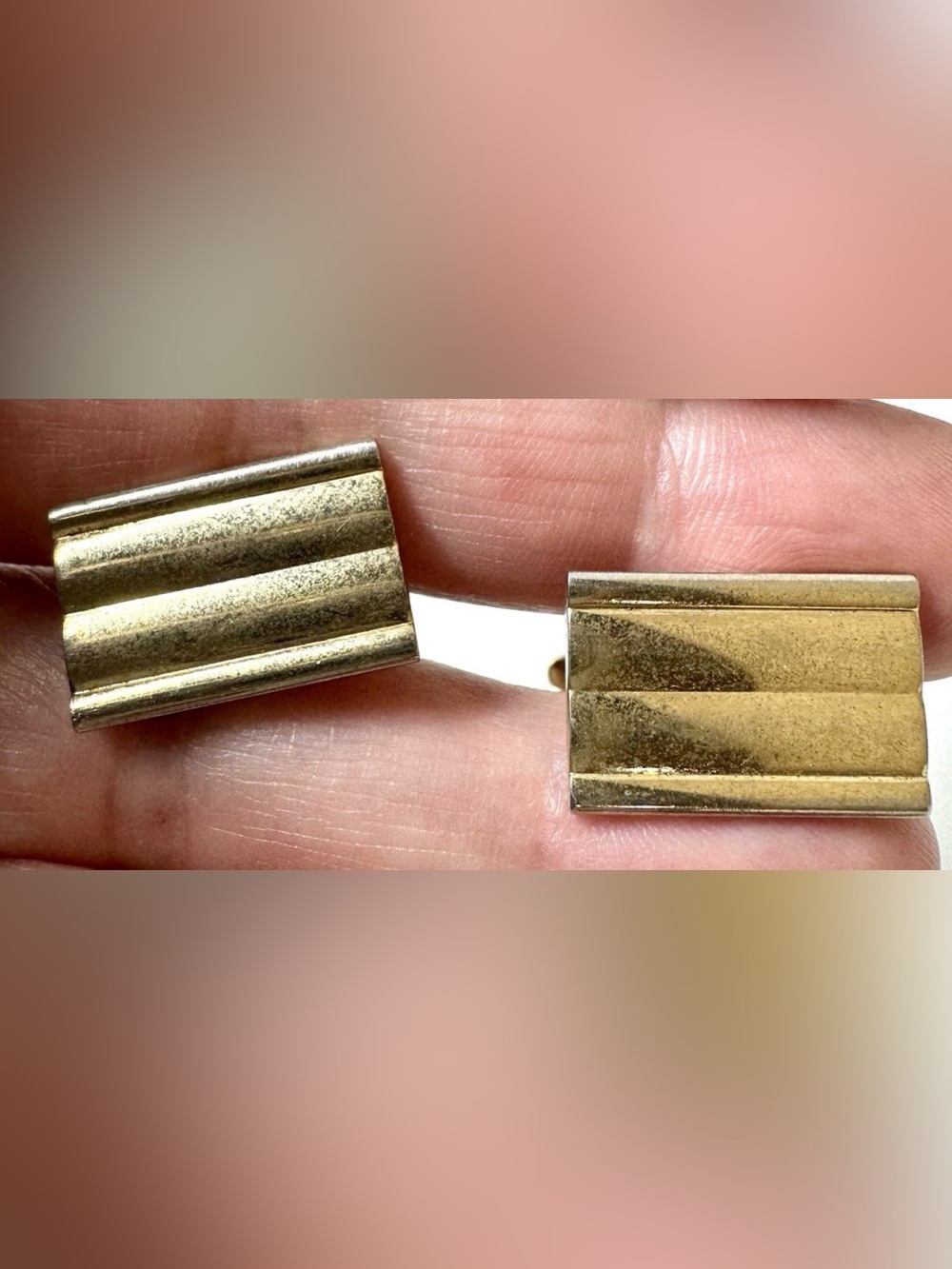Hickok U.S.A. Gold Tone Rectangle Bullet Back Signed Men's Cufflinks #1716